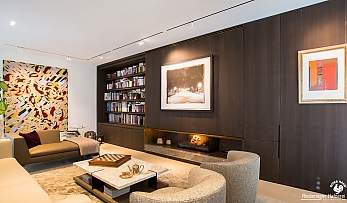 Panoramakamin integriert in die TV-Wand - Ofenkunst